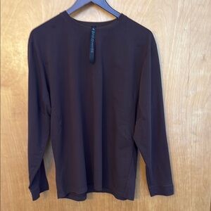 Maroon / Brown Lululemon Long Sleeve